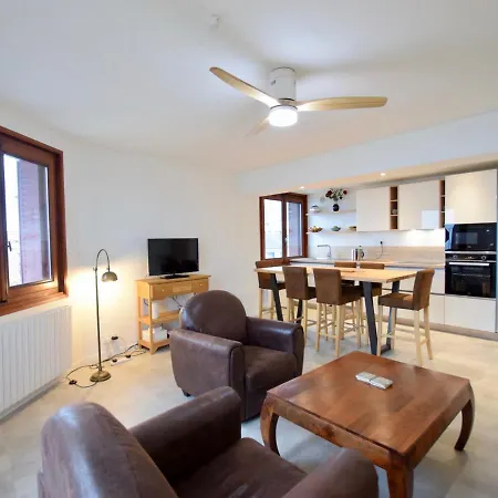4 Pers Avec Balcon Et Vue Lac, Proche A - Fr-1-498-18 *